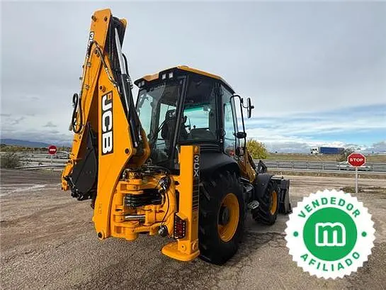 Retroexcavadora JCB 3CX Plus 110 CV