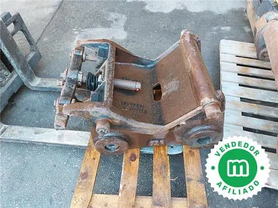 Caterpillar CW30 hydraulic quick coupler