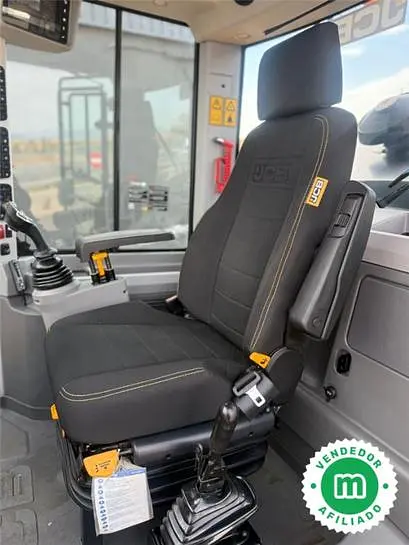 Cargadora de ruedas JCB 417 S5 HT con cazo de alto volteo