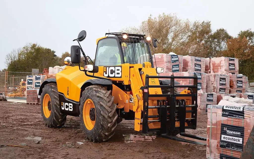 JCB 531-70 telehandler