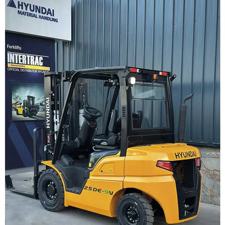 Carretilla elevadora diésel Hyundai 25DE-9V