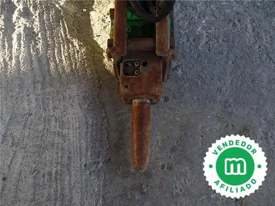 Korota hydraulic hammer for backhoe loaders