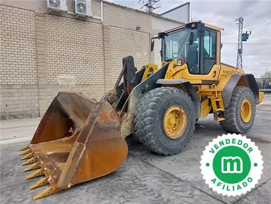 Volvo L110F loader
