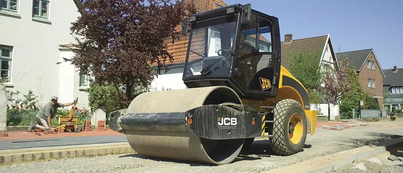 JCB VM75/166/200 vibratory soil compactor
