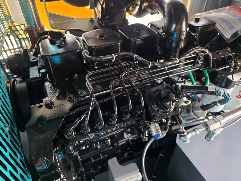 Compresor de aire rotativo de tornillo portátil Cummins diésel