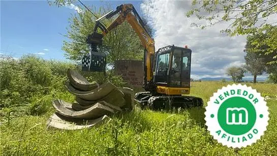 Hydraulic demolition grapples for mini excavators