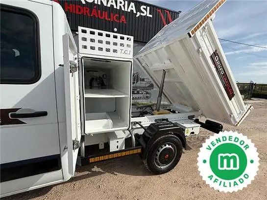 Renault Master DCI 125 dump truck