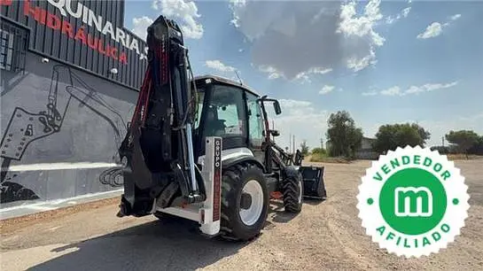 Retrocargadora Hidromek HMK 102 B