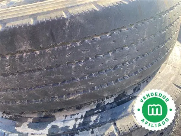 Firestone TSP-3000 9.5R-17.5 wheels