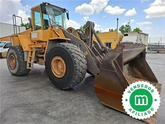 Pala cargadora Volvo L180E