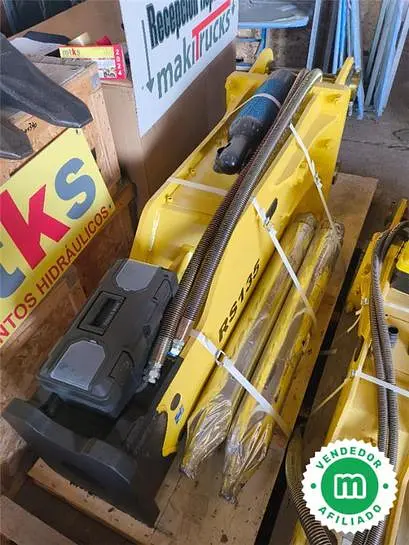 Martillo hidráulico MTKS de 1750 kg para excavadoras de 17 a 25 toneladas