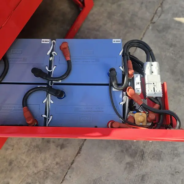 Plataforma Elevadora de Tijera eléctrica de 8m de trabajo - 230kg