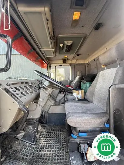 Camión basculante Pegaso Troner 1237.38 T