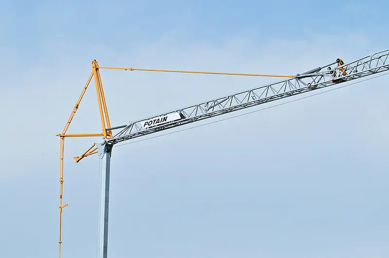Potain Evy 30-23 4 t Self-Erecting Cranes