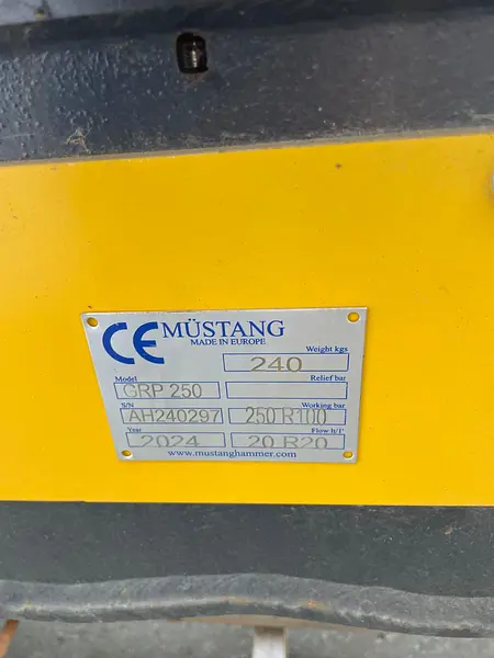 Pinza escollera Müstang