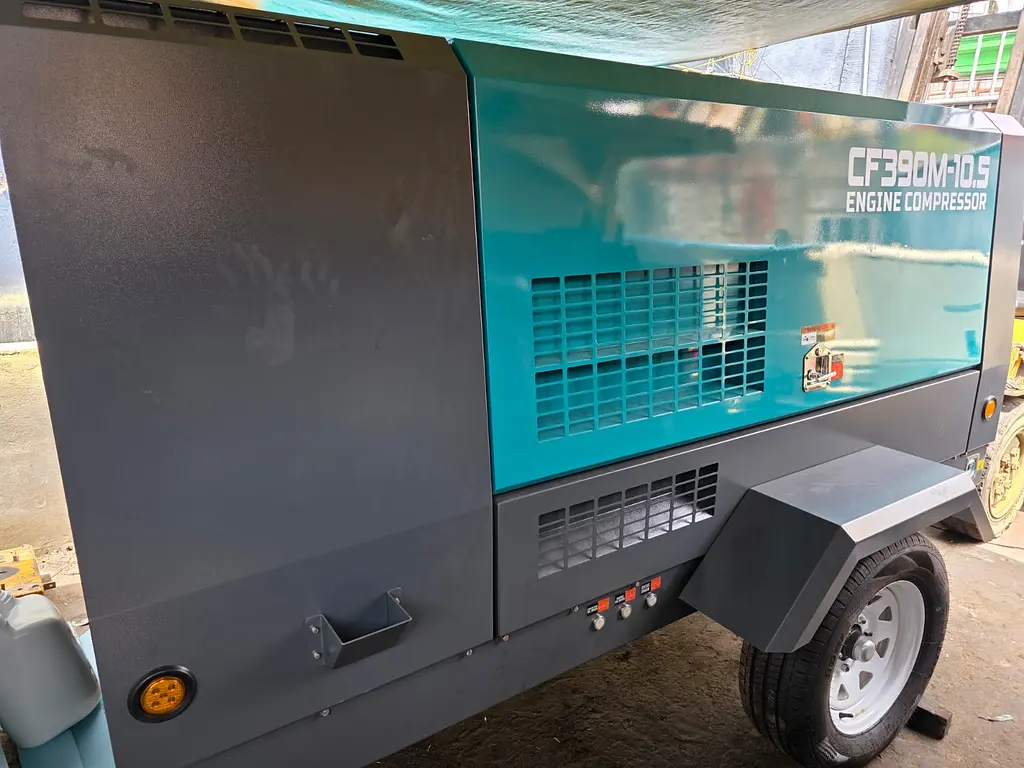 Compresor de aire rotativo de tornillo portátil Cummins diésel