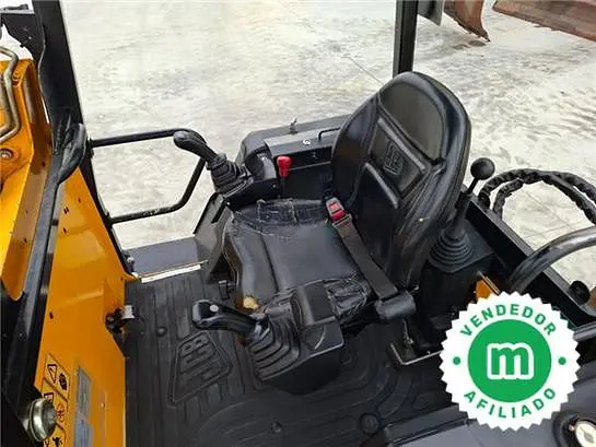 JCB 1CX backhoe loader