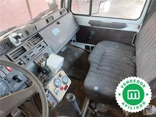 Mercedes Benz Unimog U2150L