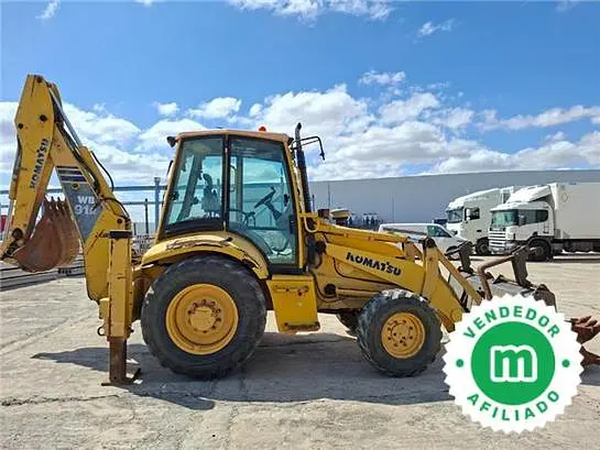 Komatsu WB91 R2 backhoe loader