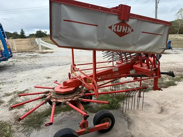 Rastrillo Kuhn GA 4321 GM
