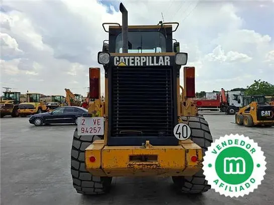 Caterpillar IT24F loader