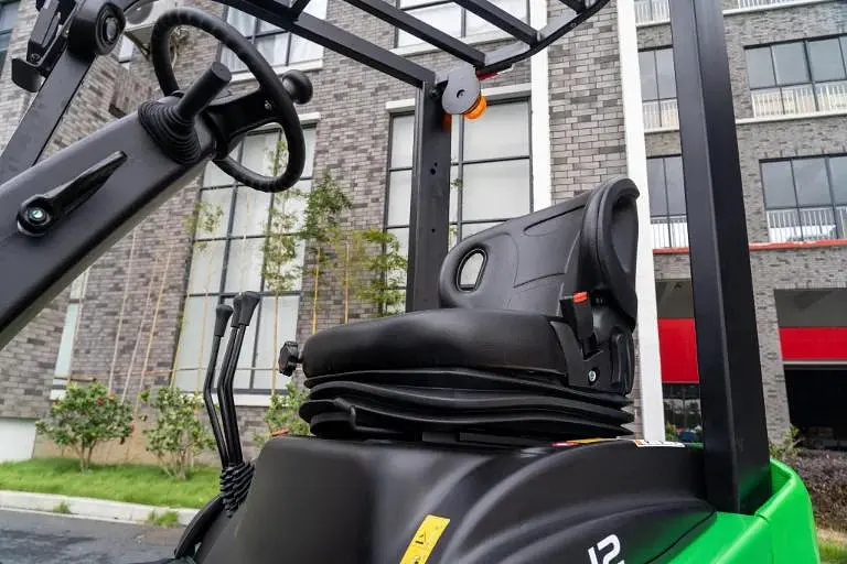 3-Wheel Dual-drive Supercompact Counterbalance Forklift 1.0T - TCL101