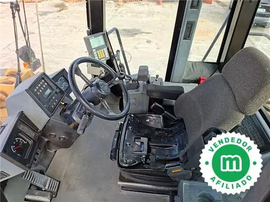 Caterpillar 962G loader