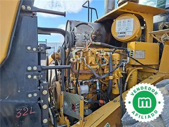 Caterpillar 962G loader