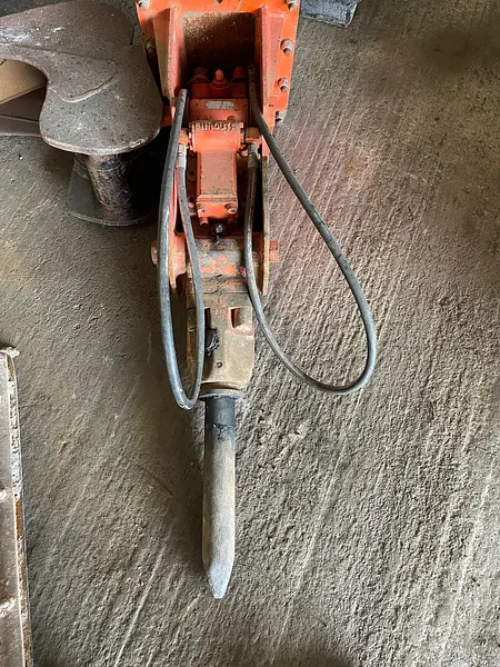 NPK PH-07 hydraulic hammer