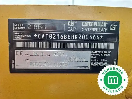 Minicargadora Caterpillar 216B3