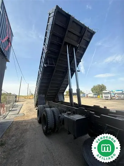 Palfinger 8000A crane truck