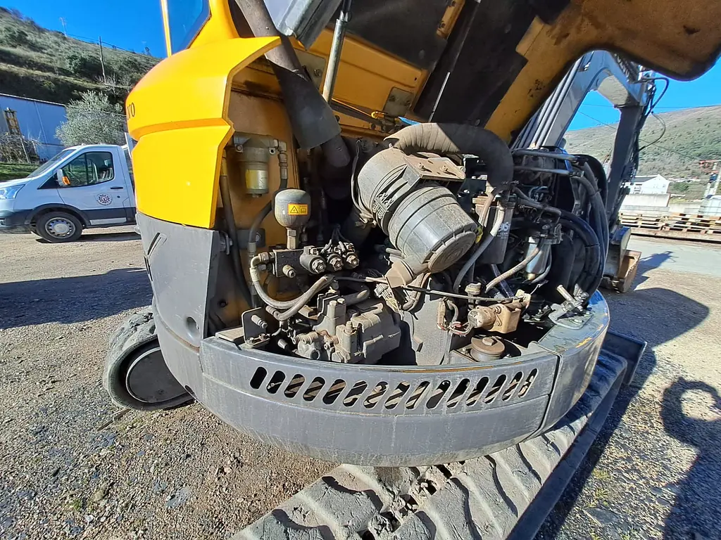 Excavadora Volvo