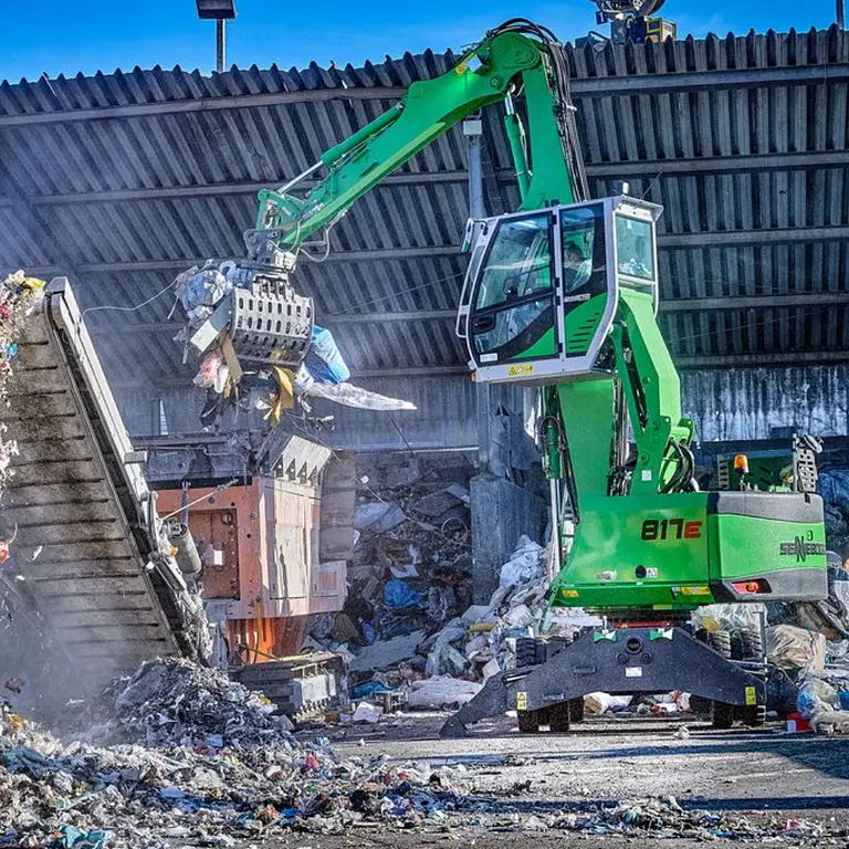 Sennebogen Grúas Manipuladoras para Reciclaje y Desechos sólidos