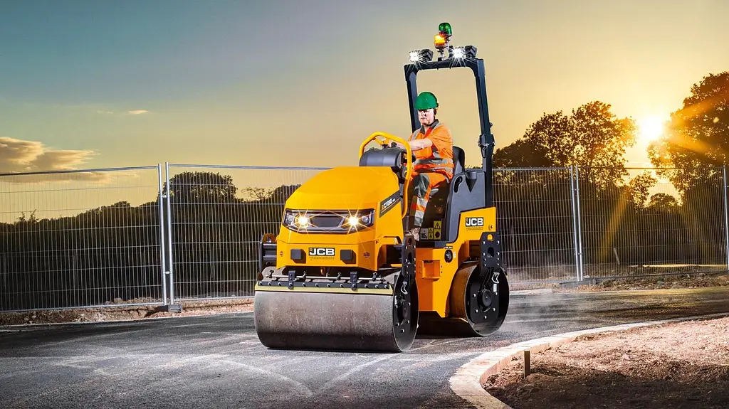 JCB CT260 vibratory tandem roller
