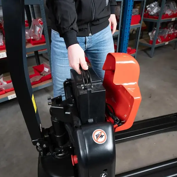 Electric Pallet Truck 1.5T - EP EPL154