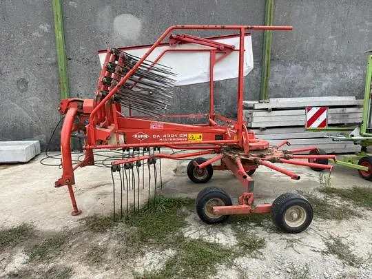 Rastrillo Kuhn GA 4321 GM