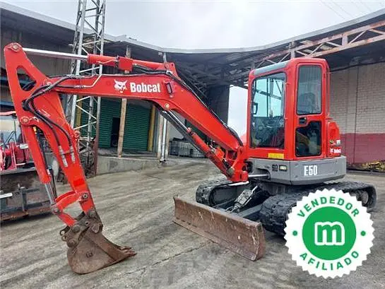 Miniexcavadora Bobcat E50 EM
