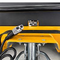 Self-supporting stacker 1000kg to 1300mm