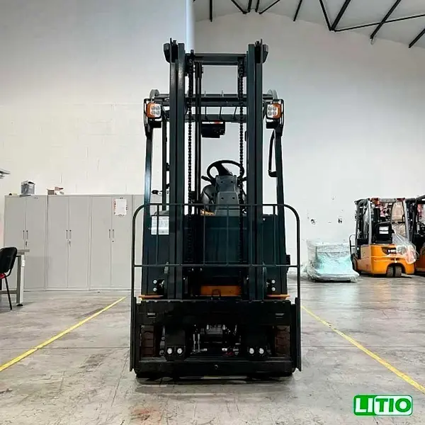 Carretilla elevadora de litio G2 serie 3 ruedas 1300-1500kg