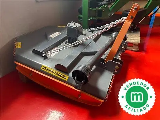 Nueva desbrozadora reforzada de cadenas para tractor