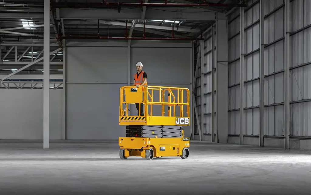 JCB S2646E electric scissor lift