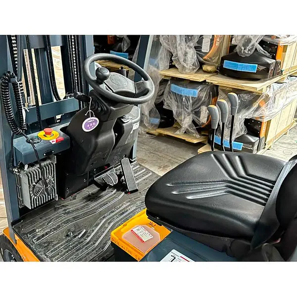 TYMBIA lithium 3-wheel forklift 1200kg with triplet mast 4500mm