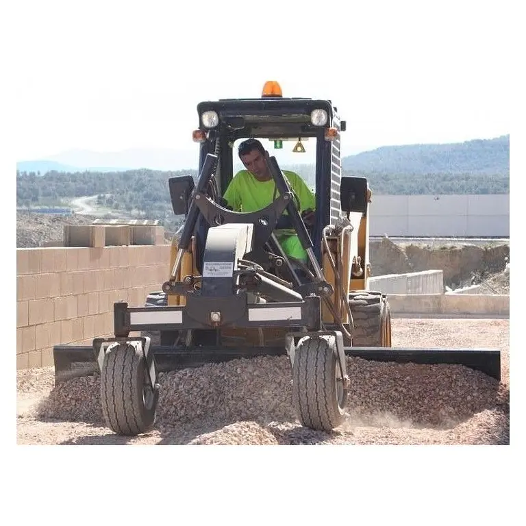 Hydraulic leveler for minicharger