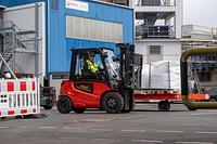 4-wheel Li-ion Counterbalance Forklift 2.5T - EFL25-PRO