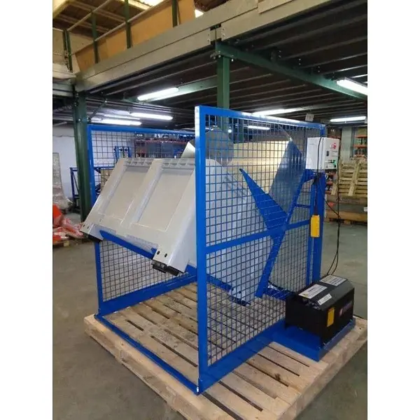 Electrical Palots Volter 500L container for storage and transport
