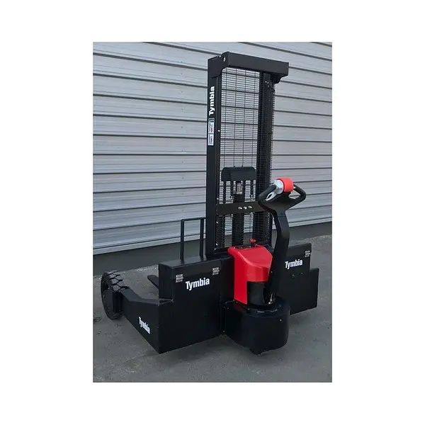 Electric all-terrain stacker 1500kg