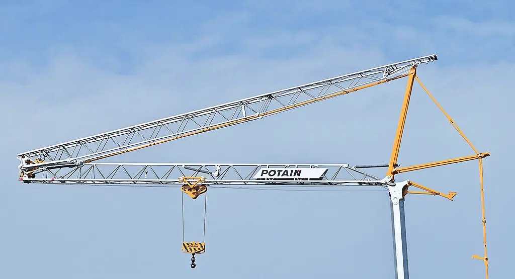 Potain Evy 30-23 4 t Self-Erecting Cranes