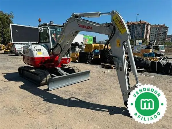Excavadora Takeuchi TB260