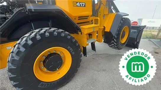 Cargadora de ruedas articulada JCB 417 S5 HT con cazo de alto volteo