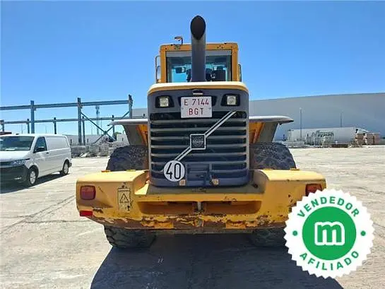 Volvo L110E loader